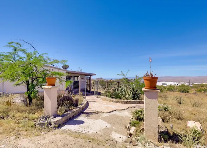 Rustic Bullhead Retreat W/ Porch & Views Ferienhaus