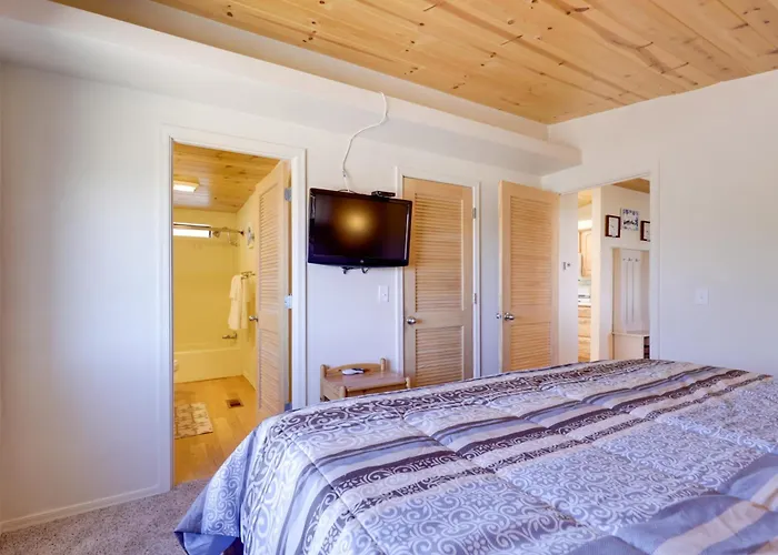 Rustic Bullhead Retreat W/ Porch & Views * Bullhead City